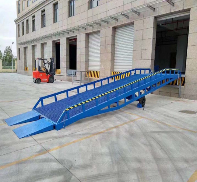 石家庄移动式登车桥装卸